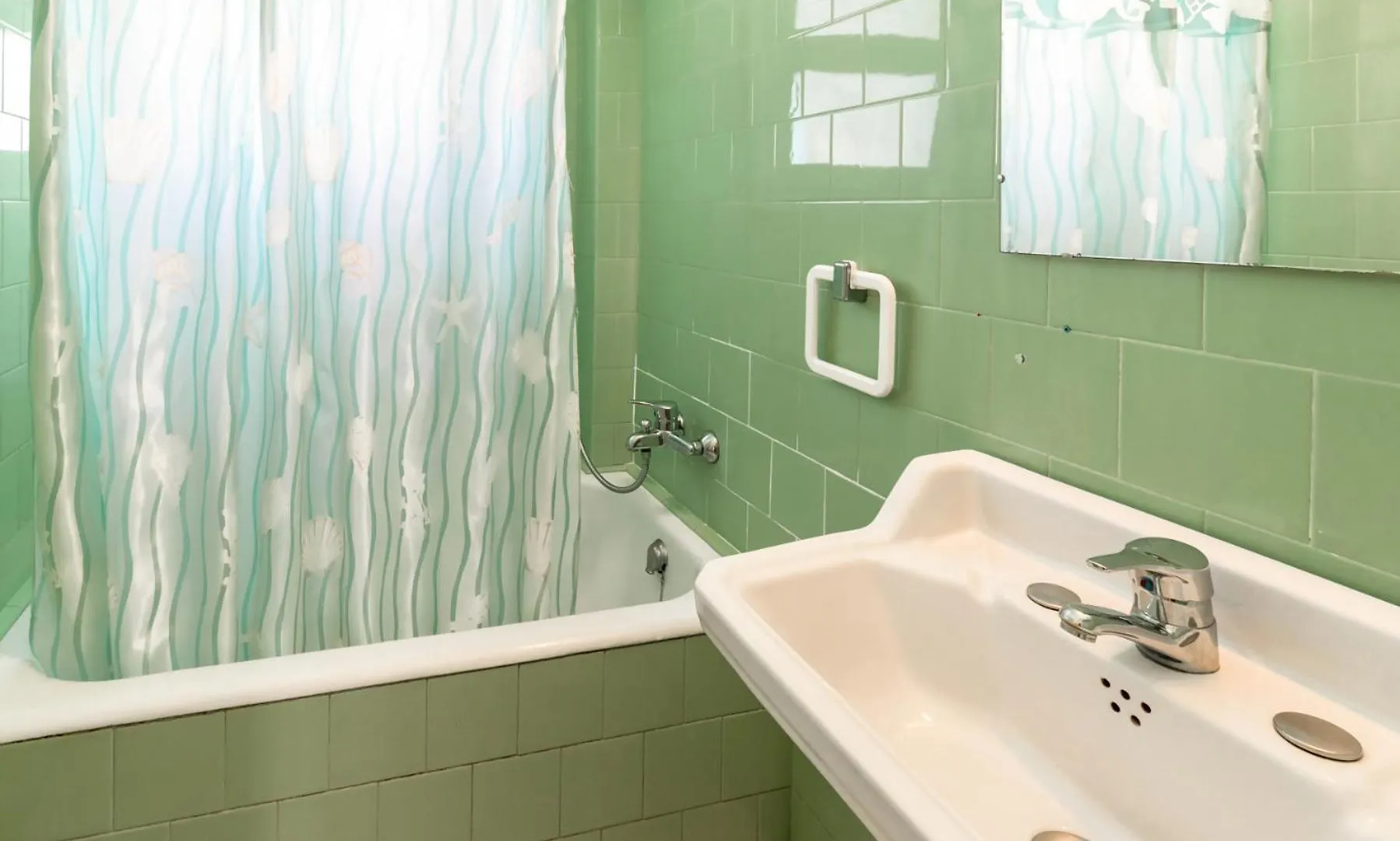 La Farella 63 Apartamento Con Terraza Y Vistas Girona Apartment