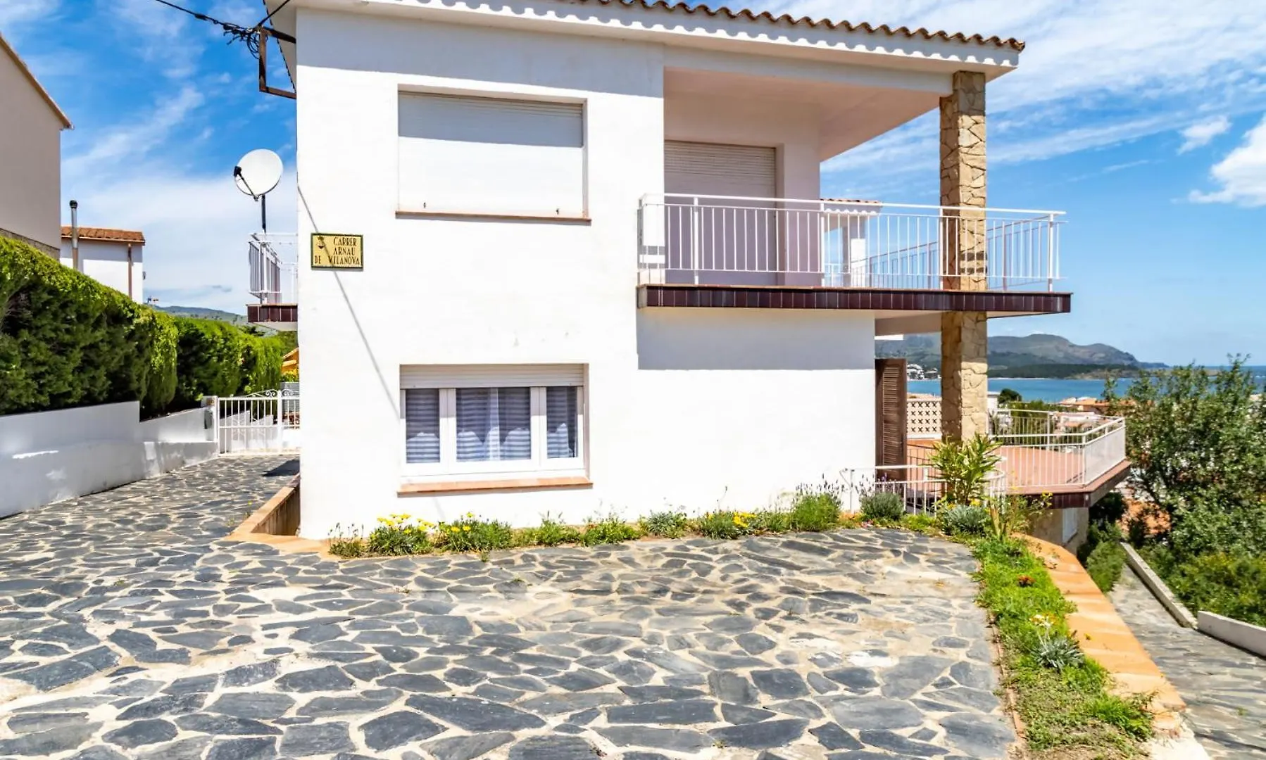 La Farella 63 Apartamento Con Terraza Y Vistas Girona 0*,  Spain