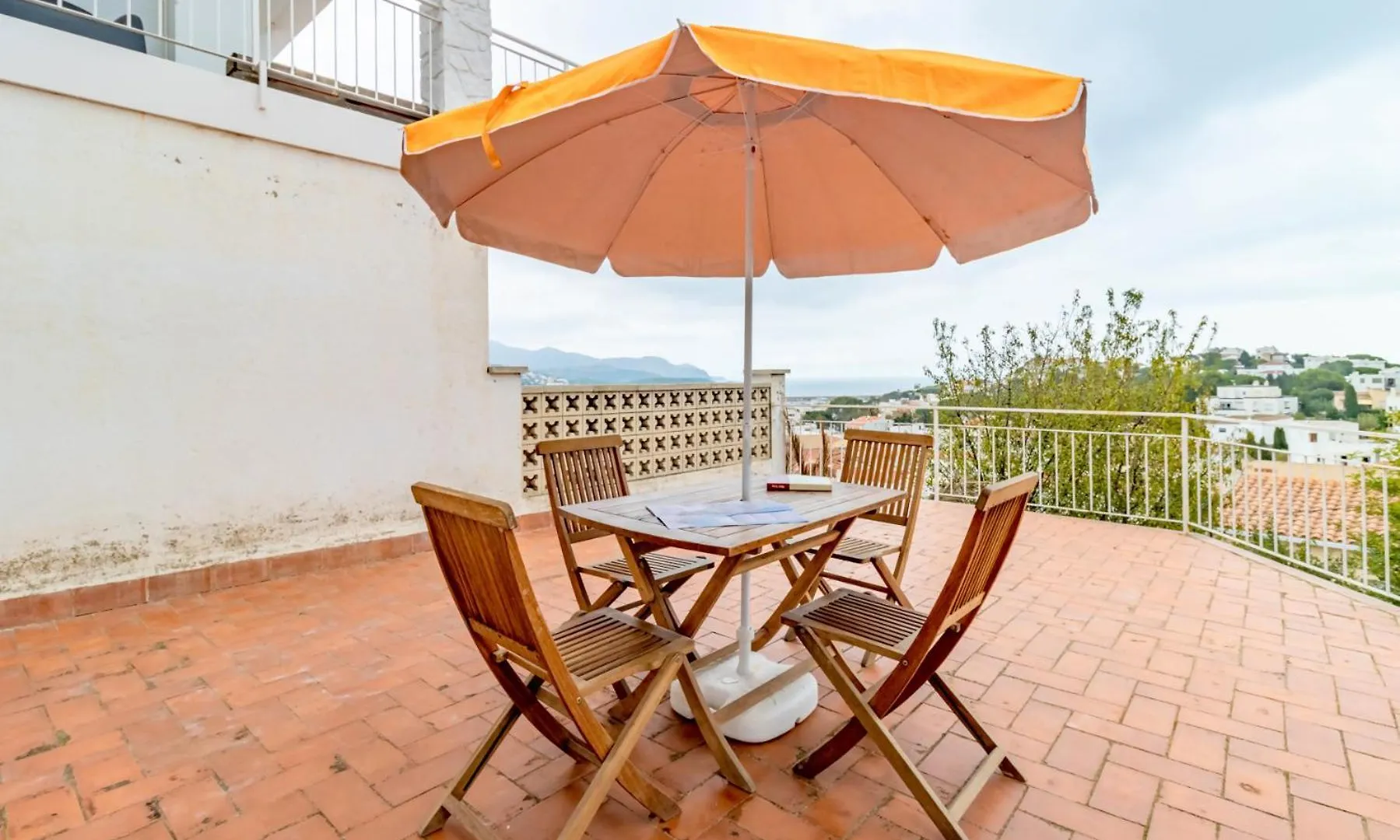 La Farella 63 - Apartamento Con Terraza Y Vistas ジローナ スペイン